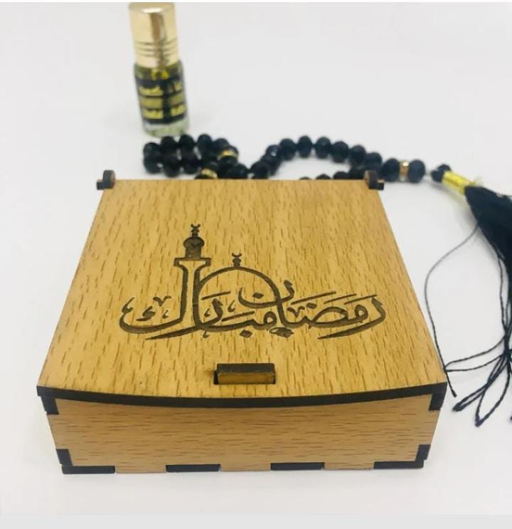 Ramadan Gift Box With Attar & Tasbeeh